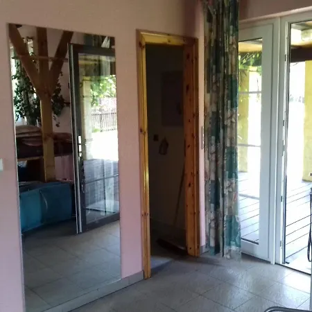 Dom Letniskowy Nad Jeziorem Lodz Wioslowa I Kajak Gizycko Casa vacanze