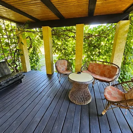 Дом отдыха Dom Letniskowy Nad Jeziorem Lodz Wioslowa I Kajak Gizycko Storczykowa 26 *