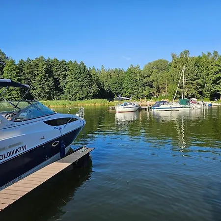 Dom Letniskowy Nad Jeziorem Lodz Wioslowa I Kajak Gizycko
