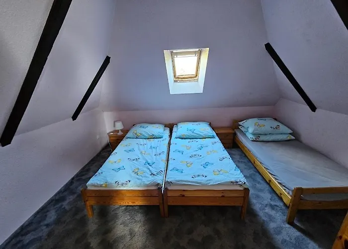 Dom Letniskowy Nad Jeziorem Lodz Wioslowa I Kajak Gizycko Storczykowa 26 Дом отдыха Вилкасы